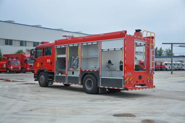 1703559523635450.jpg JDF5140TXFXX20Z6洗消消防車11.jpg